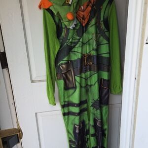 Fornite Oneis Sleep Ware. Pjs Size 14/16